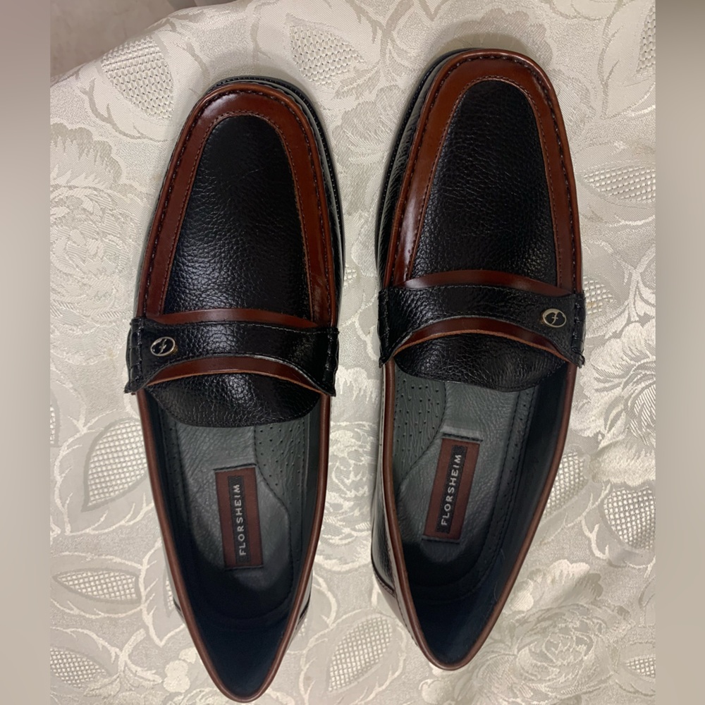 Men’s Florsheim loafers, new in box, never worn